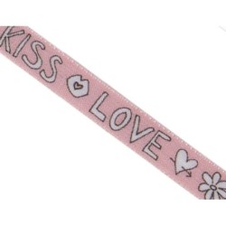 Cinta Kiss and Love
