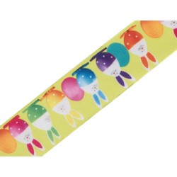 Cinta conejos en fiesta verde